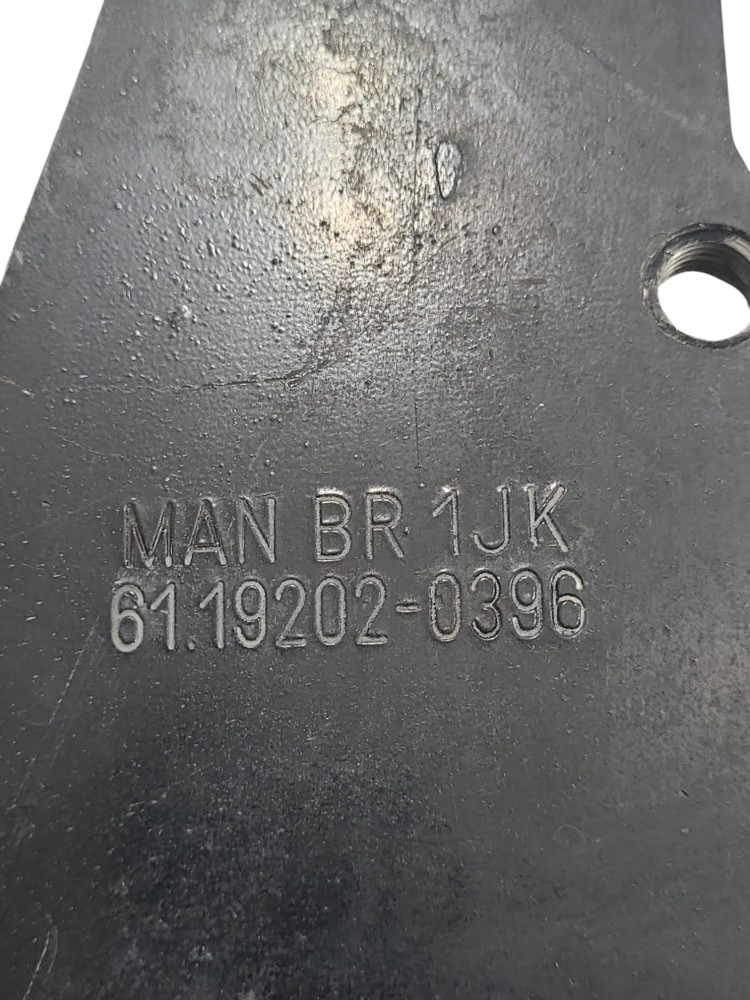Suporte Cabine Dianteiro Man 2005 a 2013 5