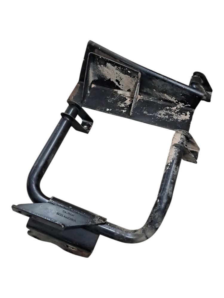 Suporte Paralama Dianteiro Ford Cargo 1317 1717 2628 2622 1