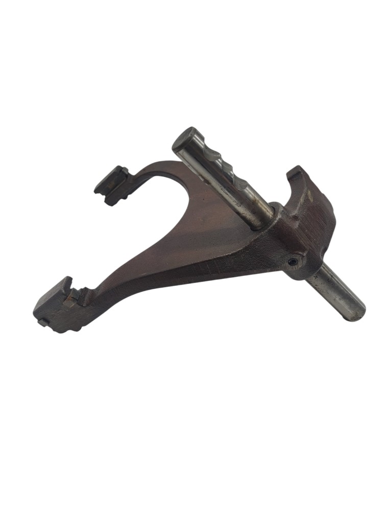 Garfo 5a 6a Caixa Eaton 630 2