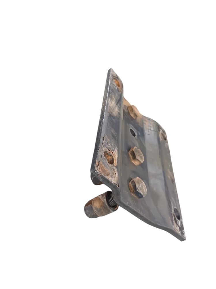 Suporte Cabine Direito Scania G420 2011 3