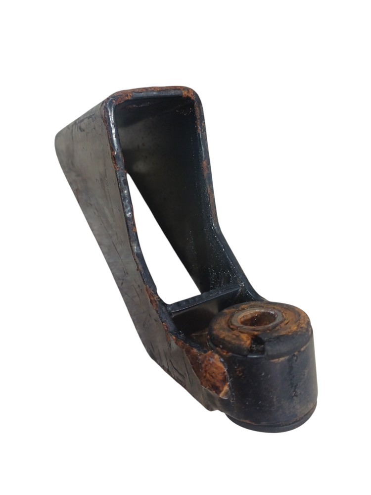 Suporte Barra Estabilizadora Vw 7100 Dianteiro 5
