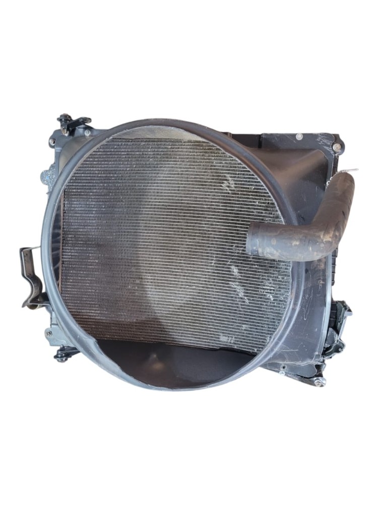 Radiador Com Defletor Vw Constellation 9