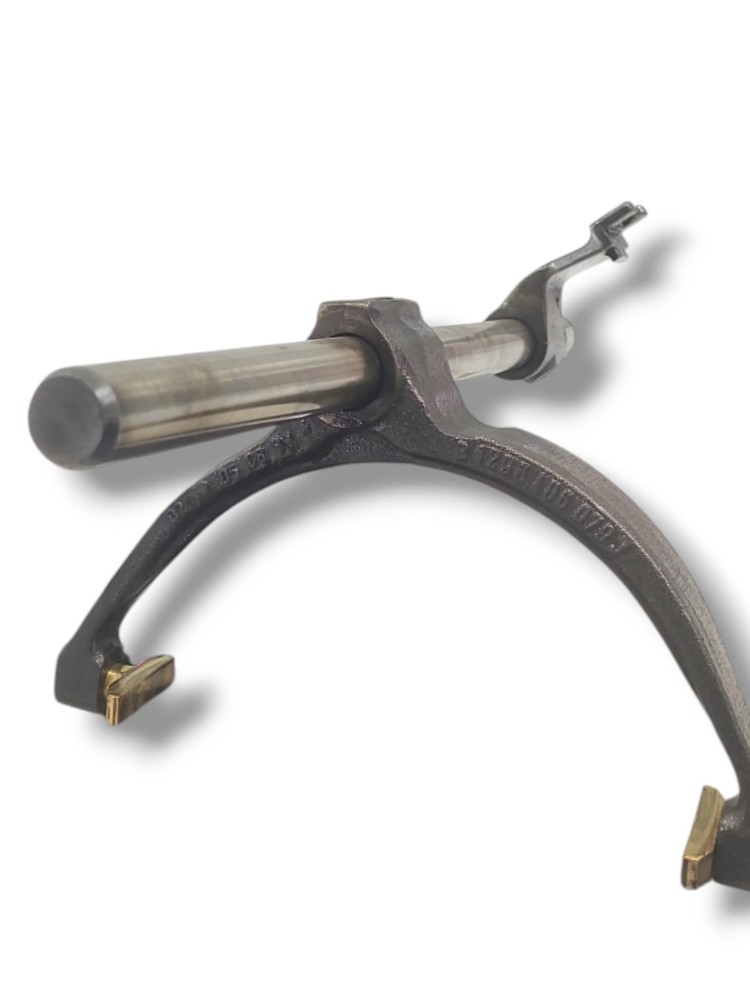 Garfo 1 2Marcha Caixa Cambio Zf 1935 16s150 7