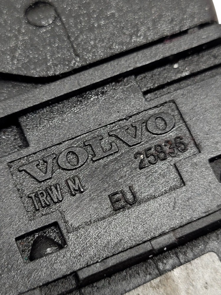 Botao Interruptor Neblina Cabine Volvo Fm 6