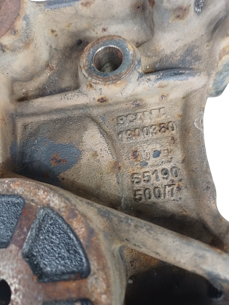 Suporte Compressor  Ventilador Scania 2007 5