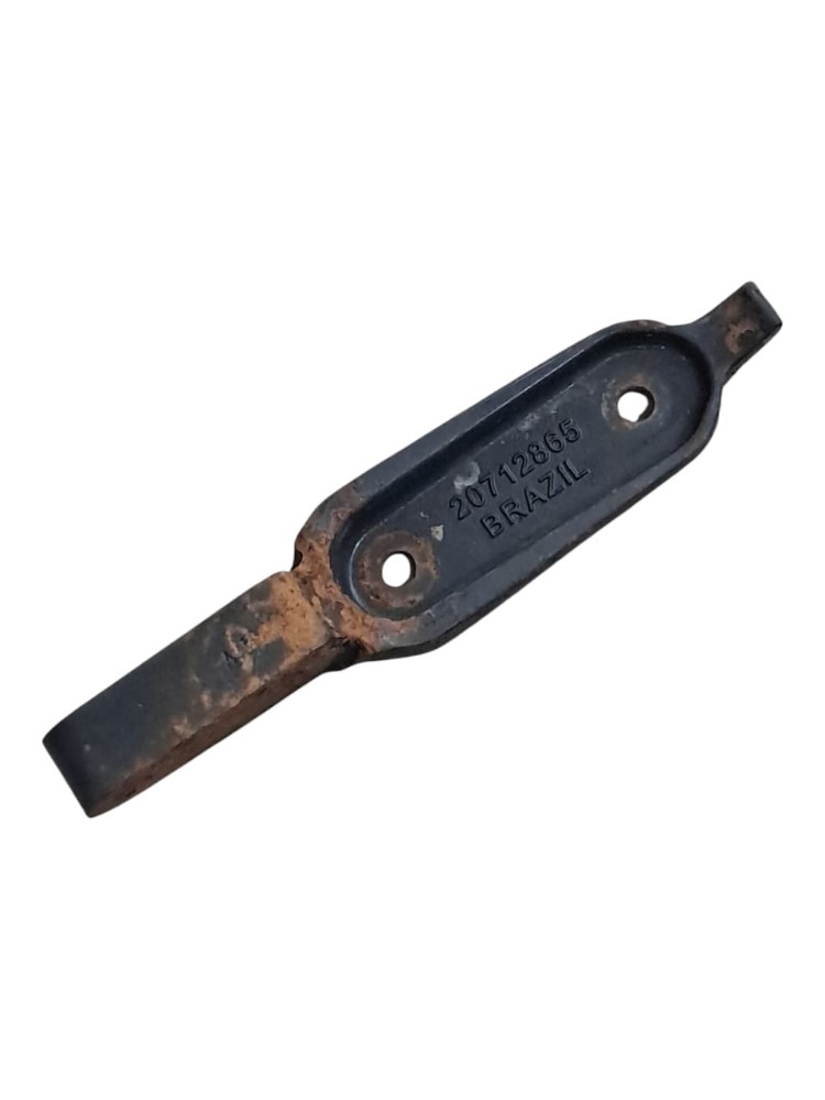 Suporte Amortecedor Suspensao Traseira Cabine Volvo VM 2