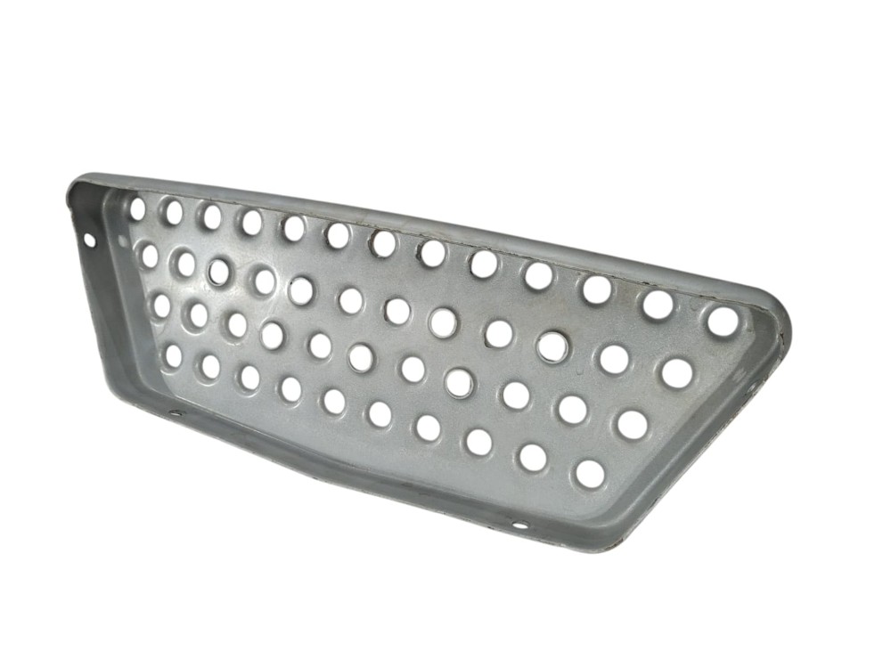 Estribo Pisante Man Tgx Superior 4