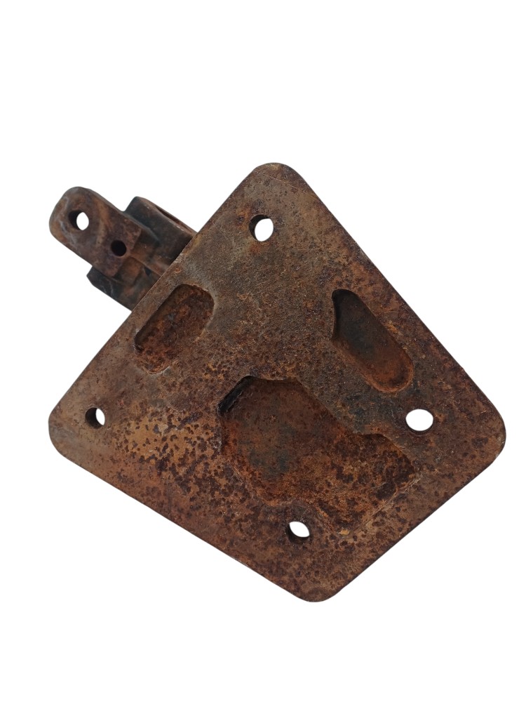 Suporte Base Cabine Ford Cargo Direito 4