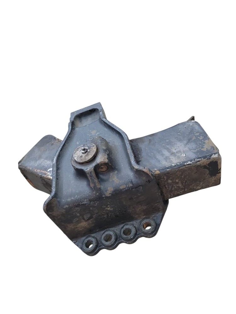 Suporte Central Com Balança Mb Atego Esquerdo 4