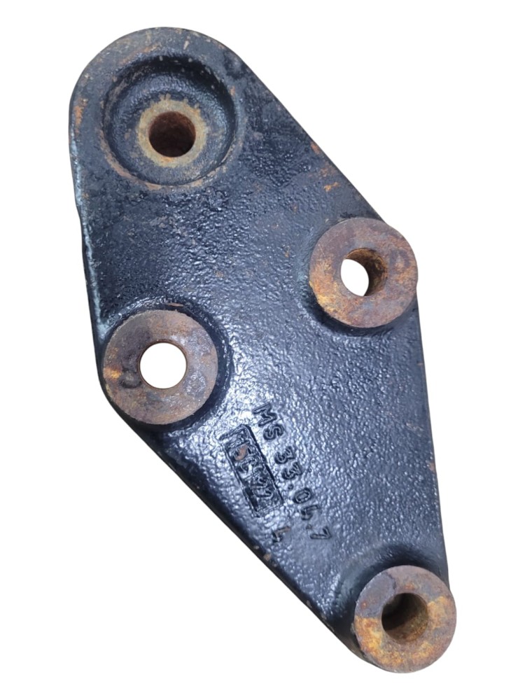 Suporte Mola Vw Constellation Dianteira 3
