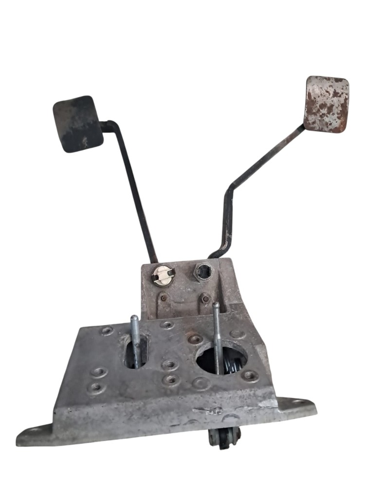 Suporte Com Pedal Freio Vw Delivery 9160 4