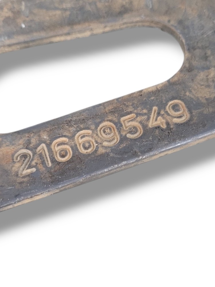 Suporte Fixador Volvo 5