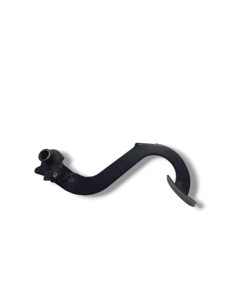 Pedal Embreagem Volvo Vm 270 2015 3