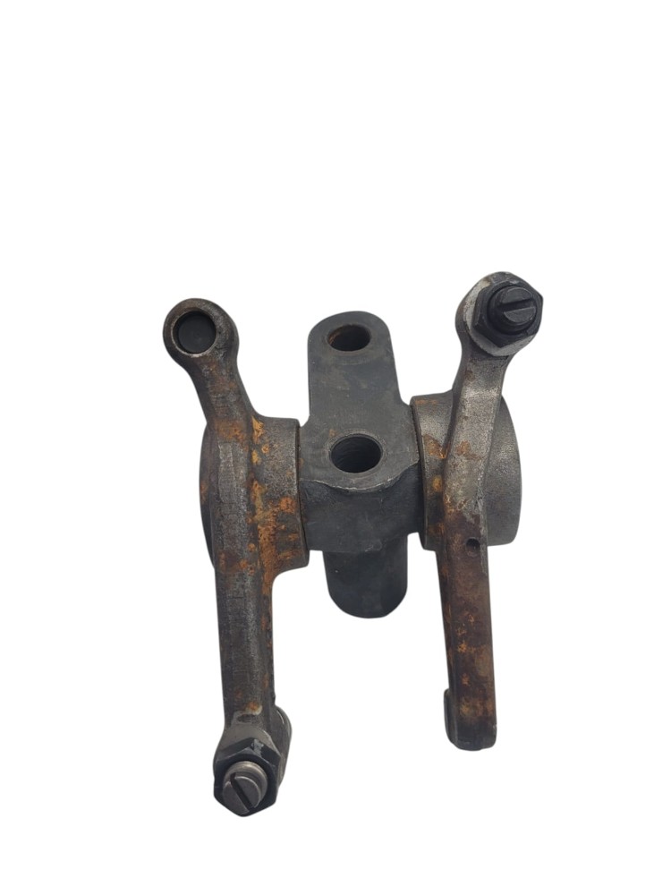 Suporte C Balacim Sinotruk 4
