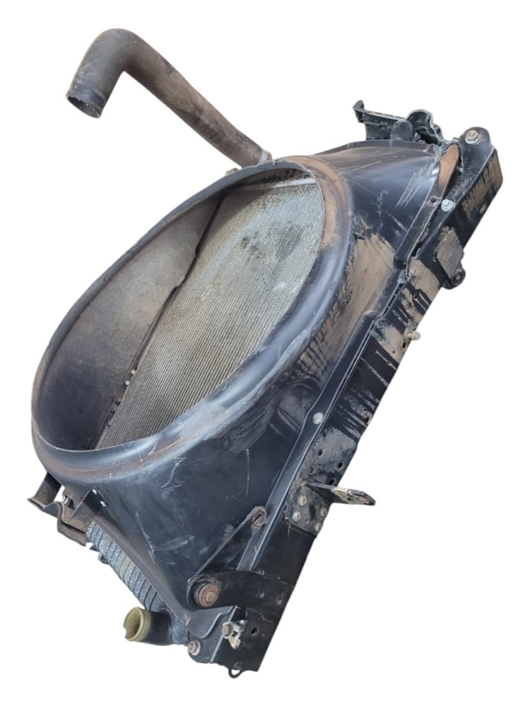 Radiador Com Defletor Vw Constellation 2