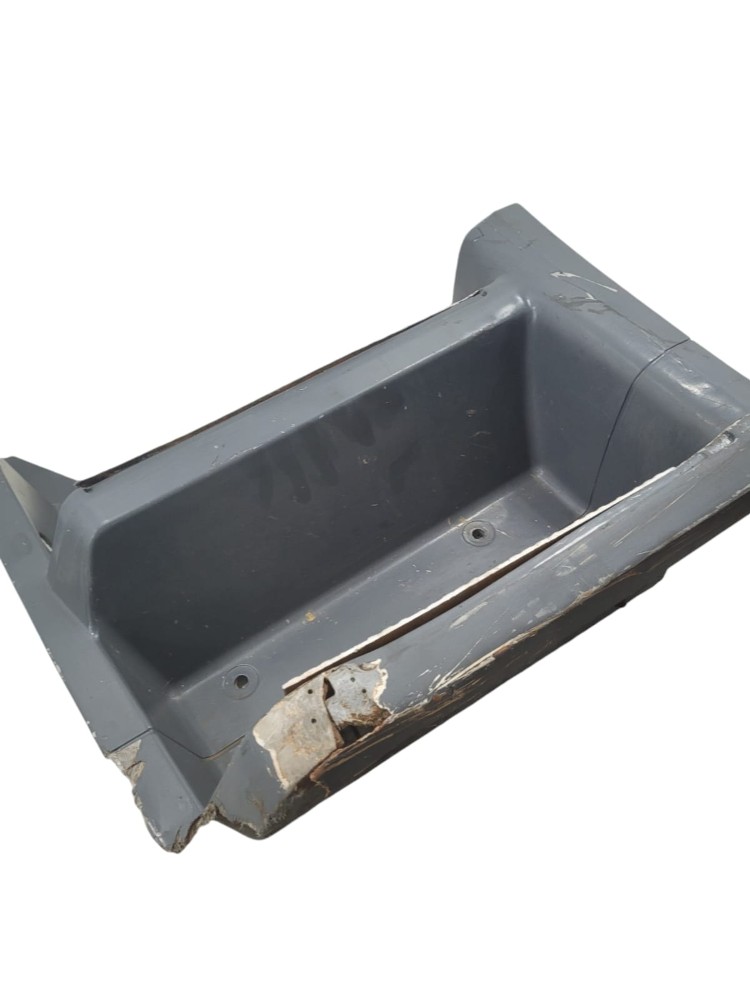 Estribo Pisante Mb Axor 3