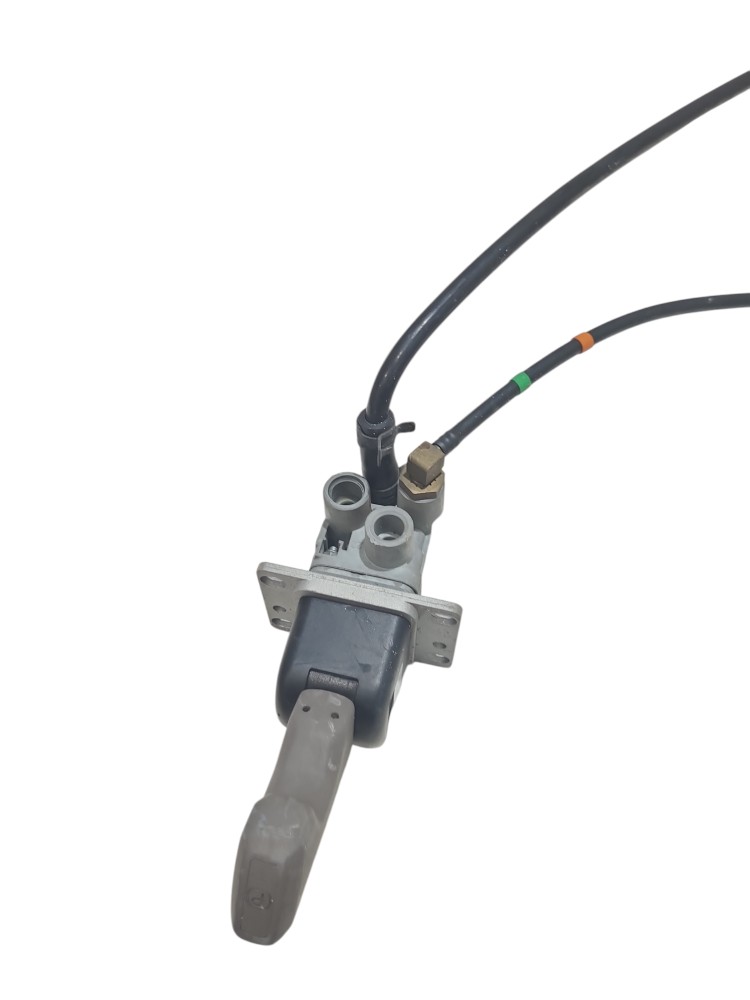 Valvula Freio Mao VW Constellation 2S2607403B 5