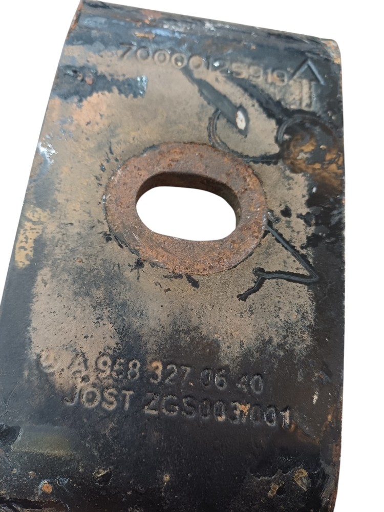 Suporte Suspensao Mb Atego 2425 Esquerdo 6