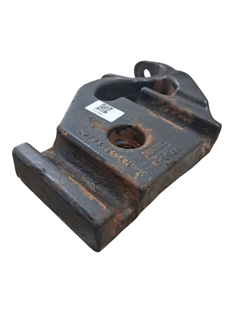 Suporte Mola Dianteiro L. Esquerdo Volvo 3
