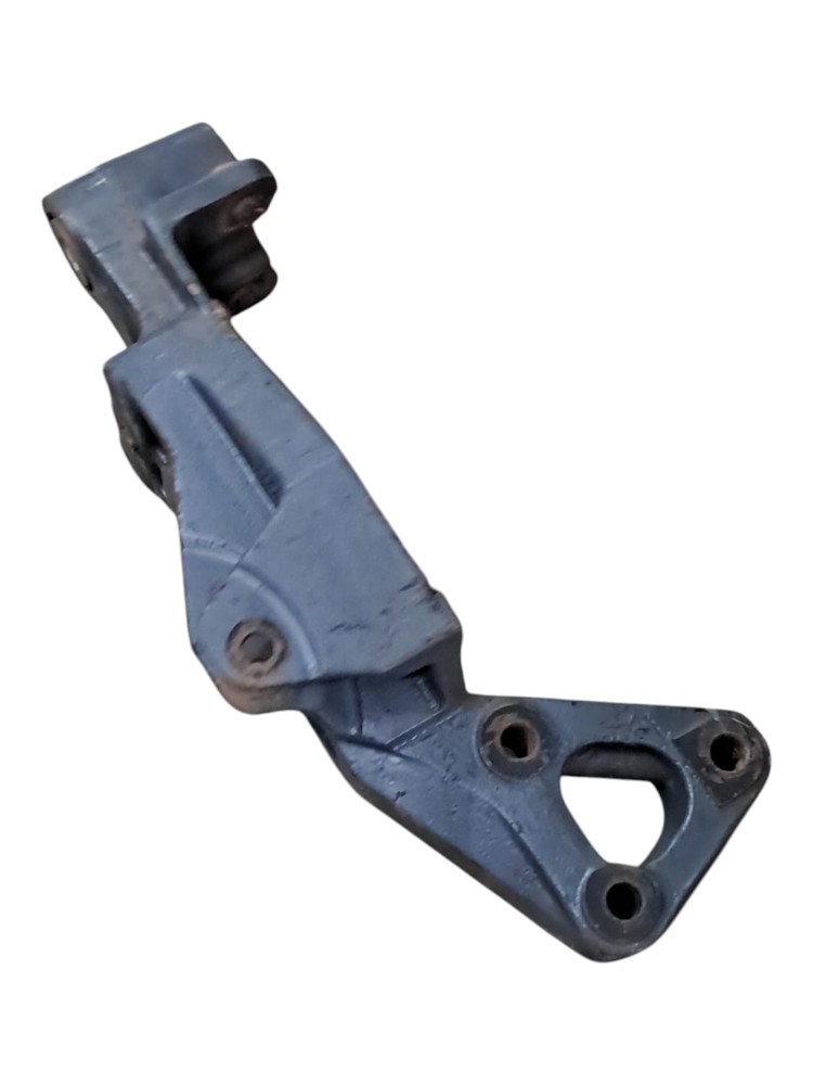 Suporte Mola Dianteira Fixacao Cabine Volvo FH 4
