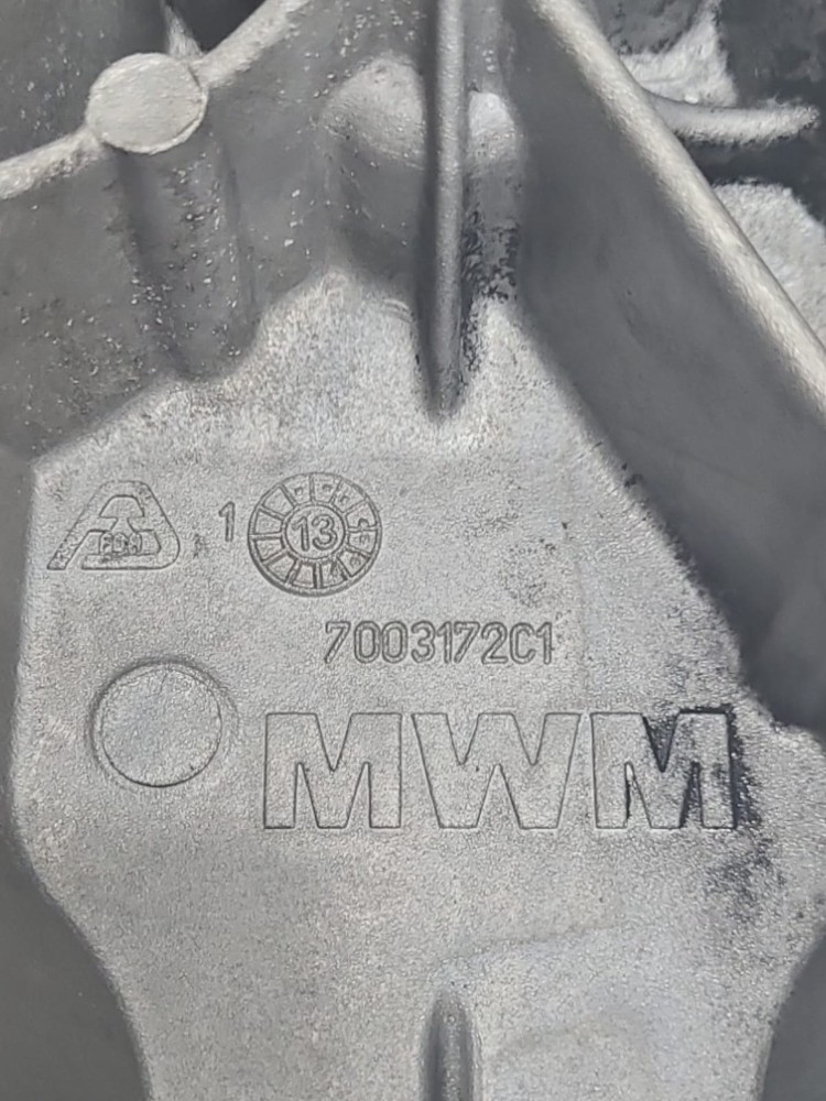 Tampa Valvula Motor Mwm 7003172c1 5