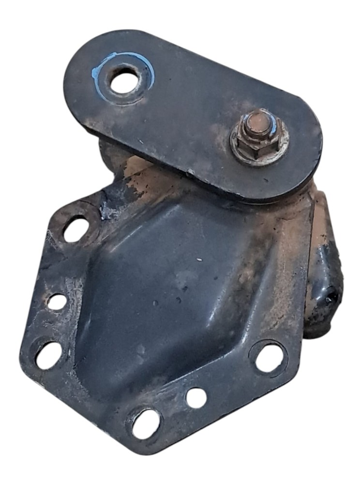 Suporte Feixe Mola Ford Cargo 1