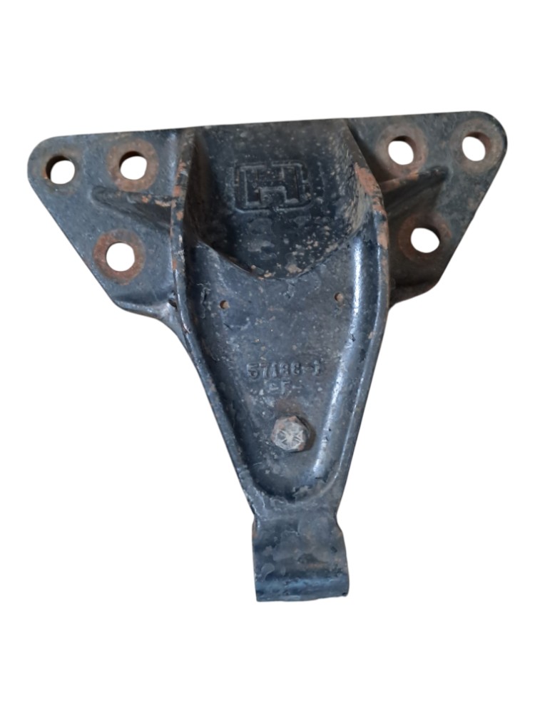 Suporte Mola Traseira International 9800 1
