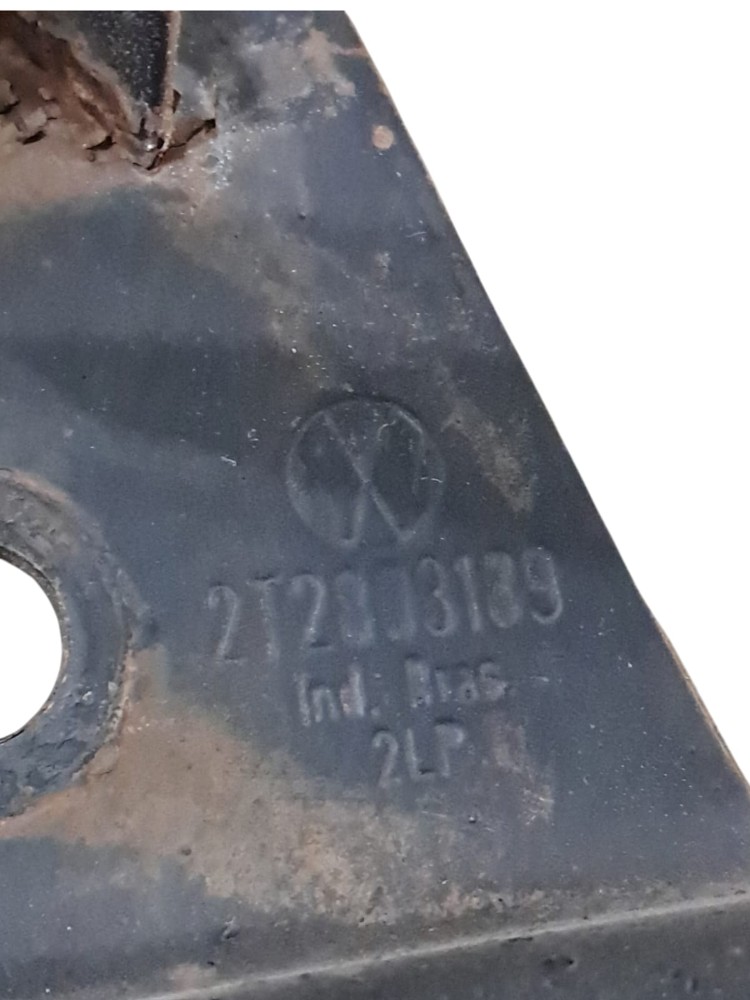 Suporte Paralama Dianteiro Esquerdo Vw Constellation 6