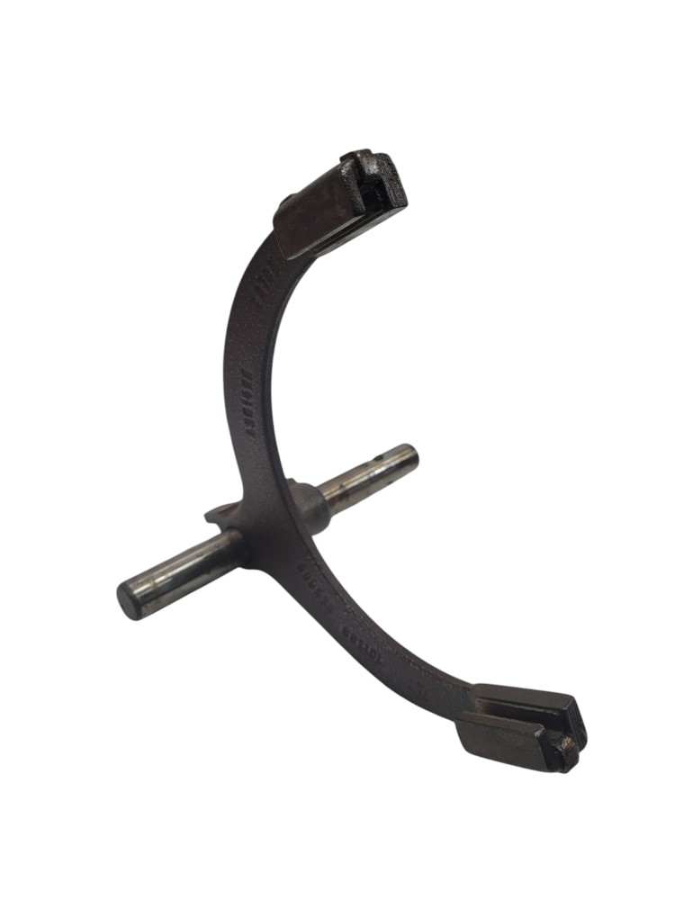 Garfo 3a 4a Caixa Eaton 630 5