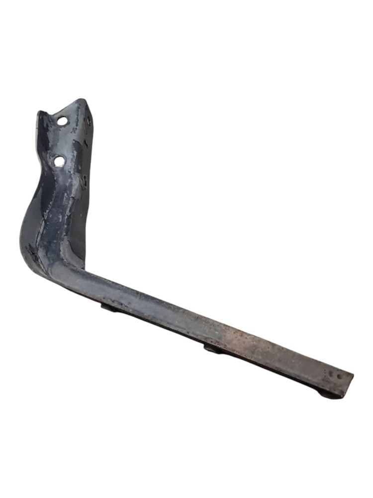 Suporte Paralama Ford Cargo 2422 2006 VA126 4