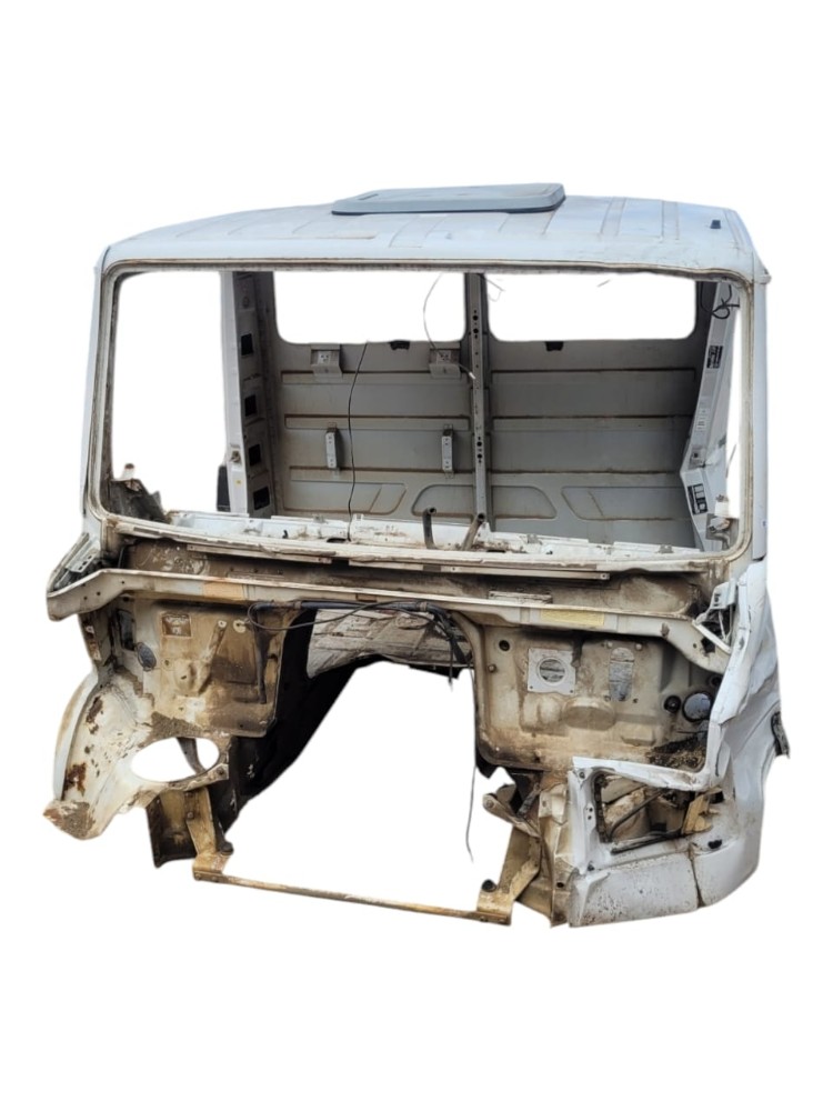 Cabine Mb 710 2011 1