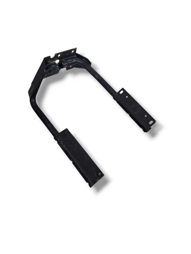 Suporte Paralama Dianteiro Direito Volvo Vm Brasil 3