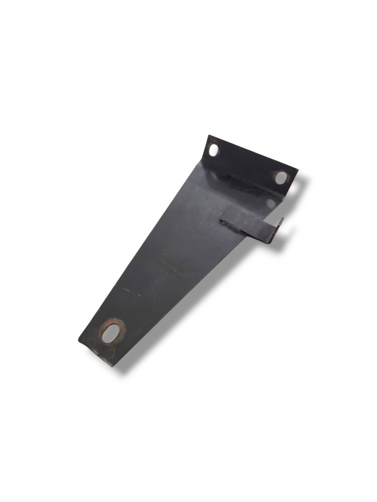 Suporte Lateral Parachoque Vw 8150 2004 A148 1
