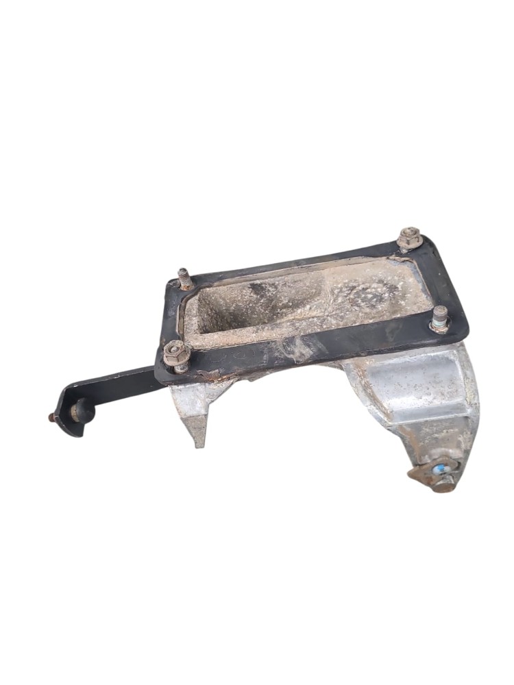 Suporte Pedal Embreagem Mb 709 3