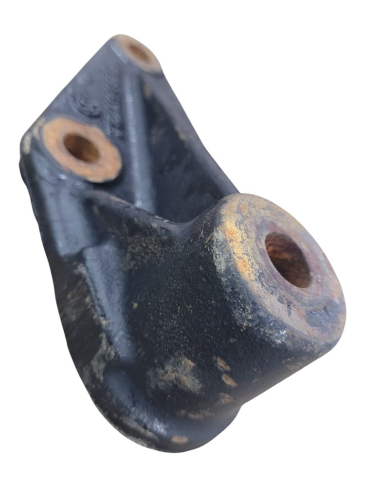 Suporte Mola VW Constellation Dianteiro 2T2411085B 4