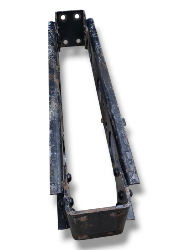 Travessa Chassi MB Axor 2035 3