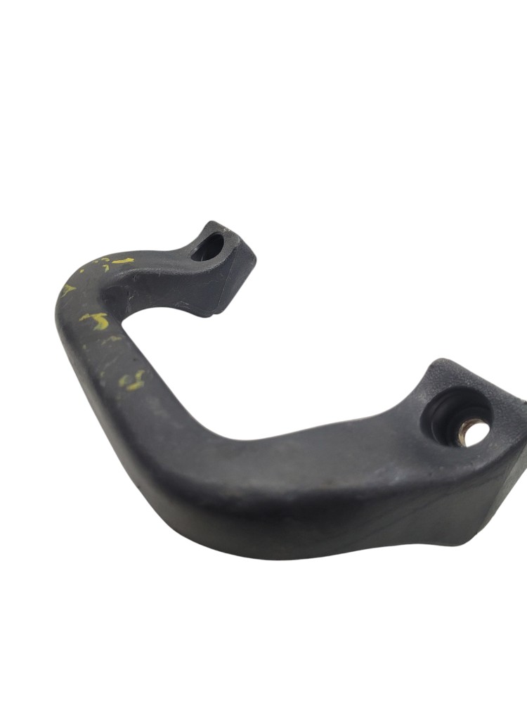 Alca Puxador Caminhao Cabine Mb 2