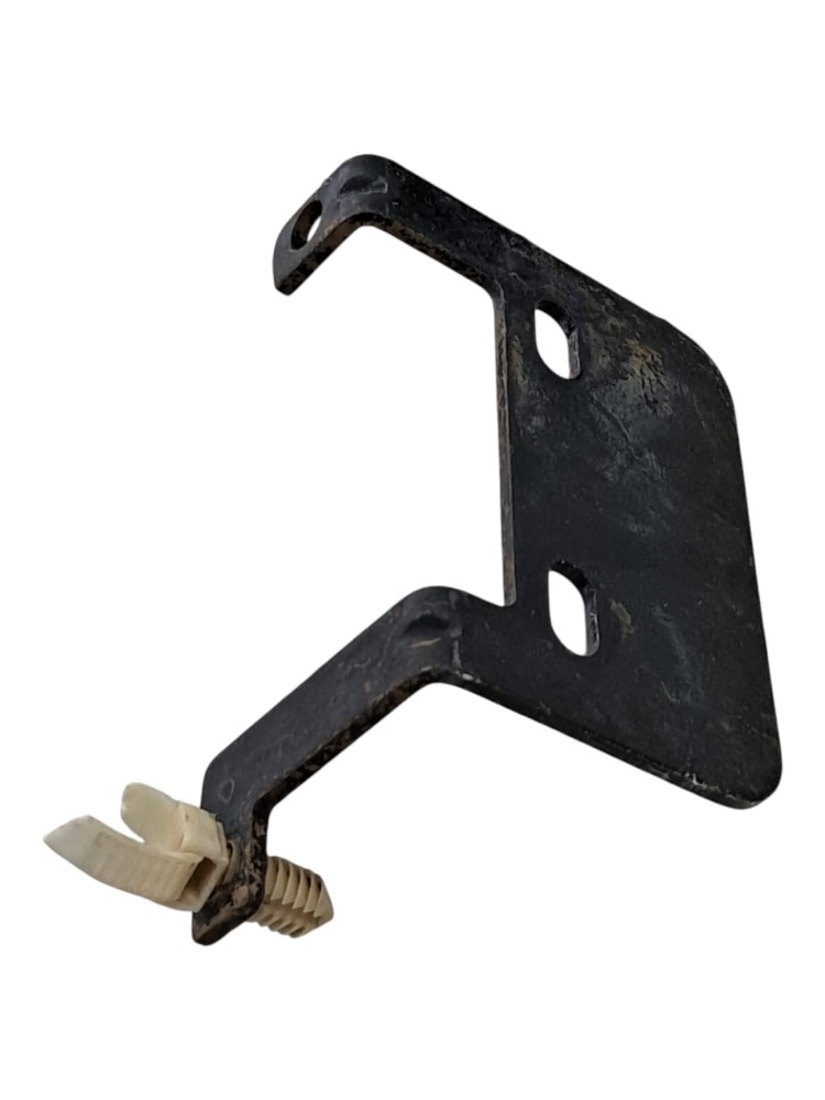 Suporte Chicote Chassis Ford Cargo 816 2014 VO08 4