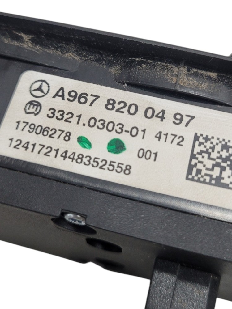 Botao Vidro Mb Atego 7