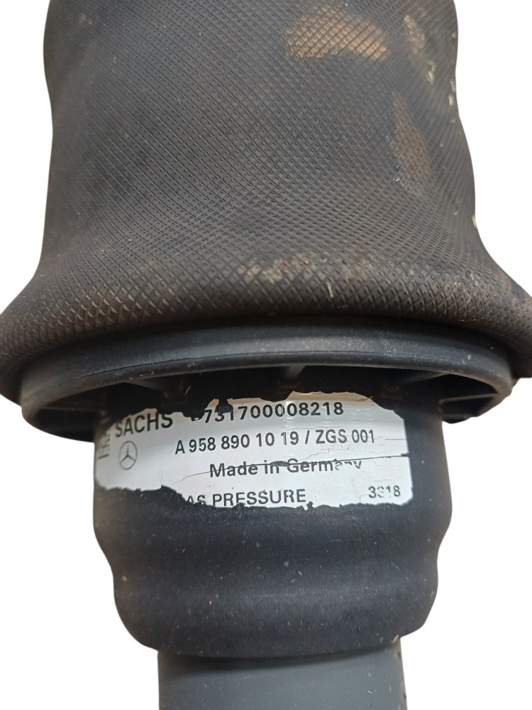 Amortecedor Trava Cabine Mb Actros 2651 2020 6