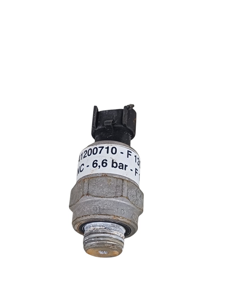 Interruptor Freio Pneumático Iveco Stralis 2011 2