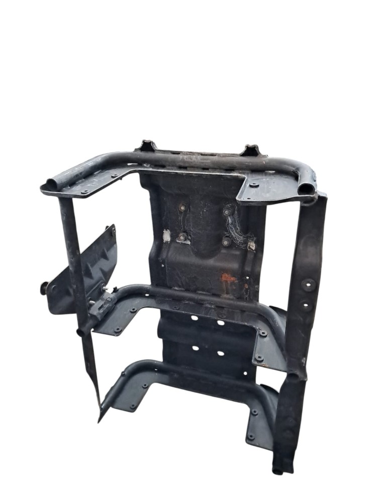 Suporte Estribo Ford Cargo 1