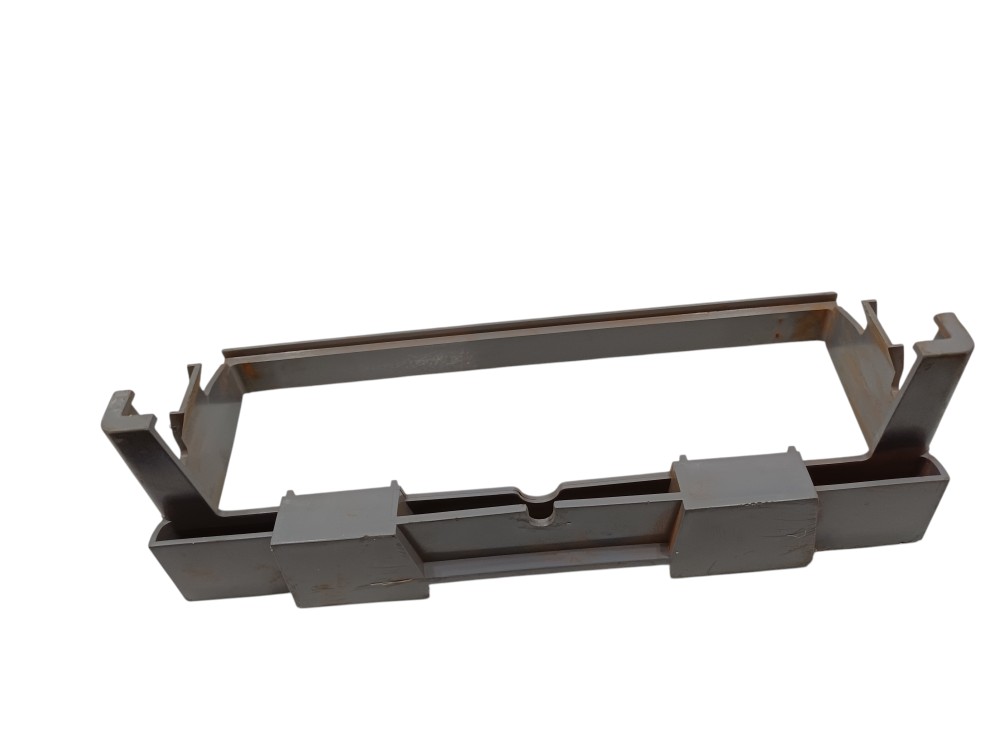 Moldura Fixador Radio Mb Axor 2544 2013 5