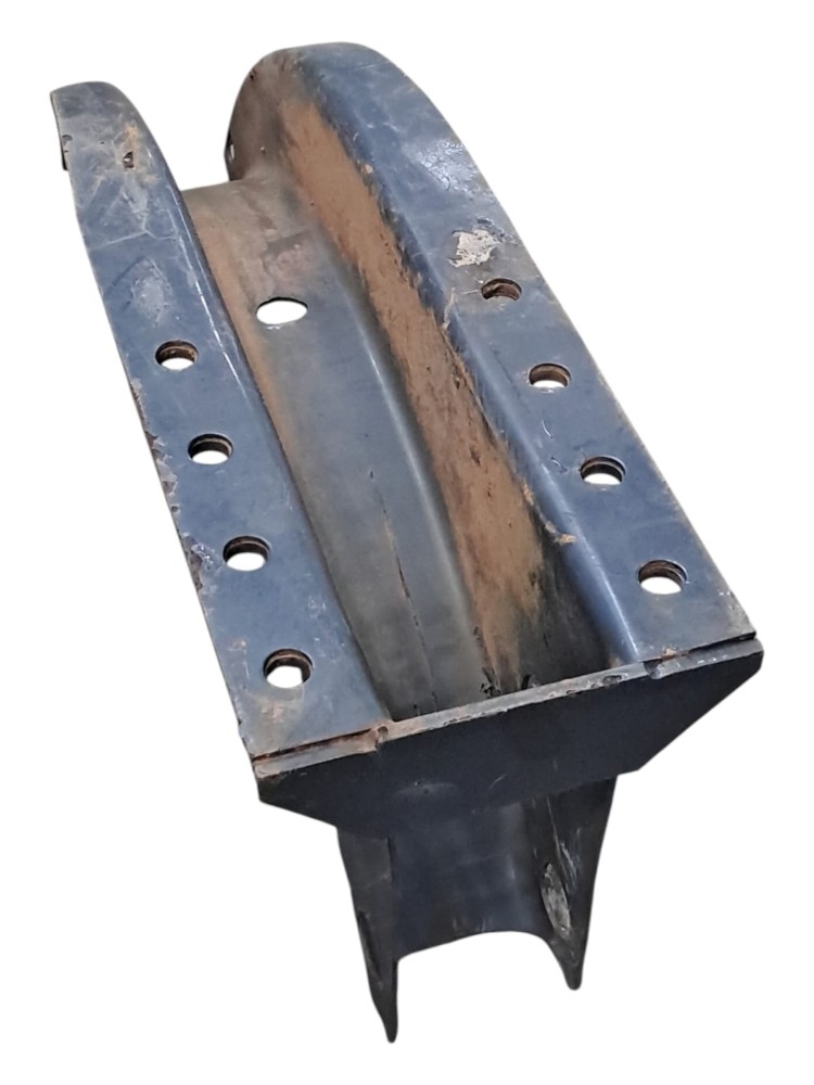 Suporte Tanque Combustivel Volvo FH 4