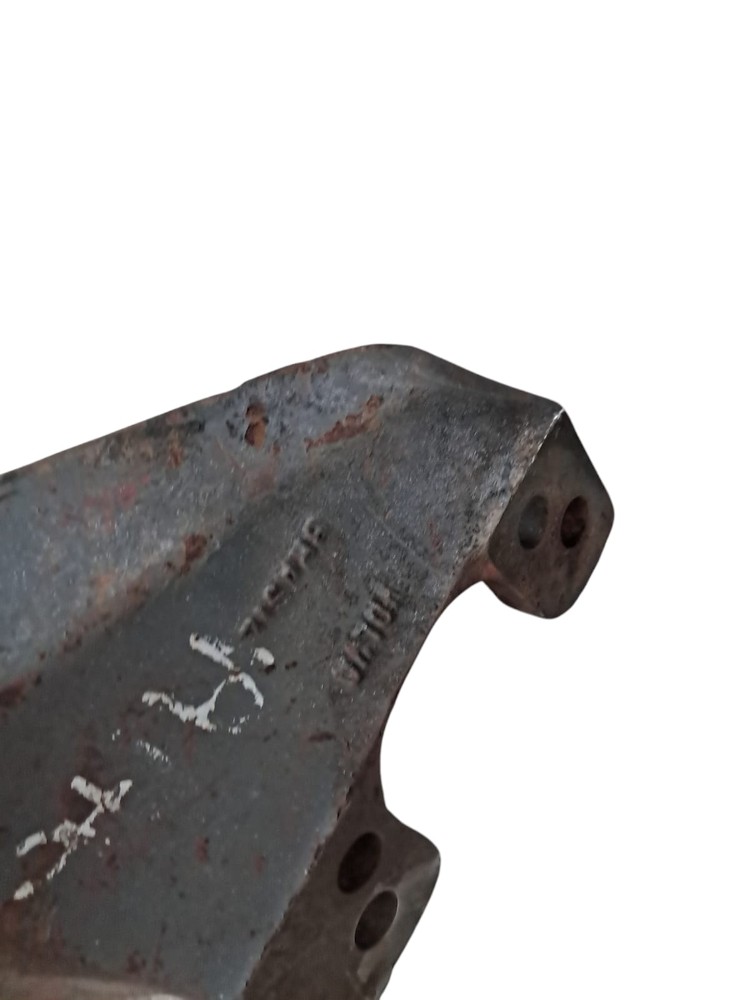 Suporte Cuica Freio Volvo Direito 4