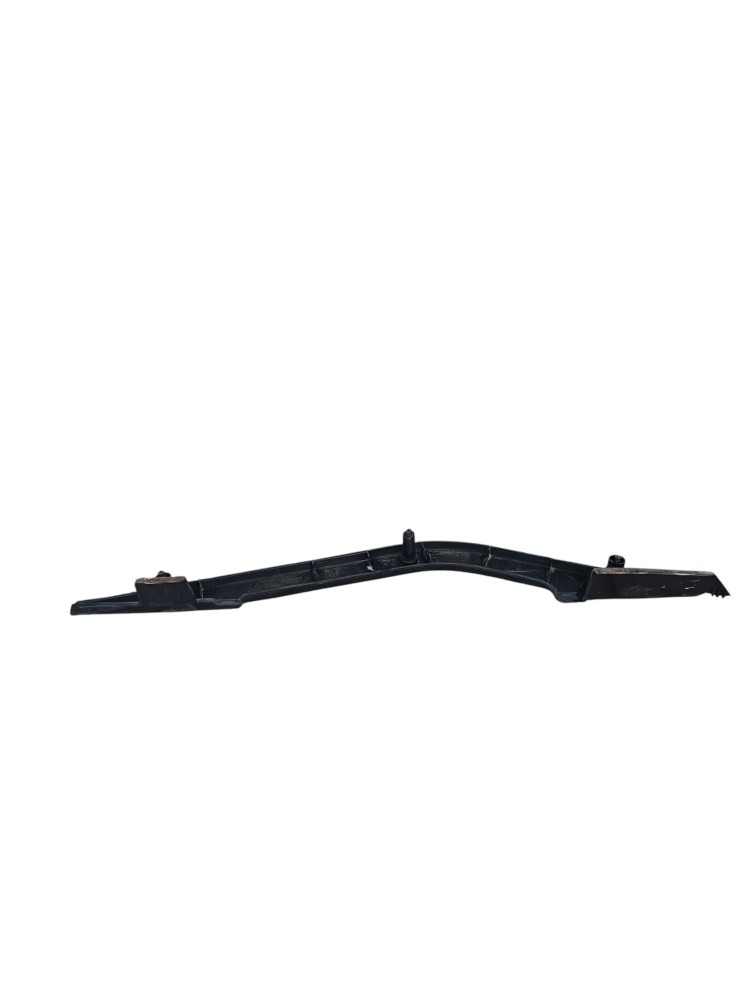 Moldura Parachoque Direito Iveco Eurotech 2005 2
