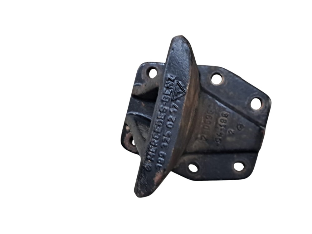 Suporte Contrafeixe Mola Auxiliar Mb 1929 4