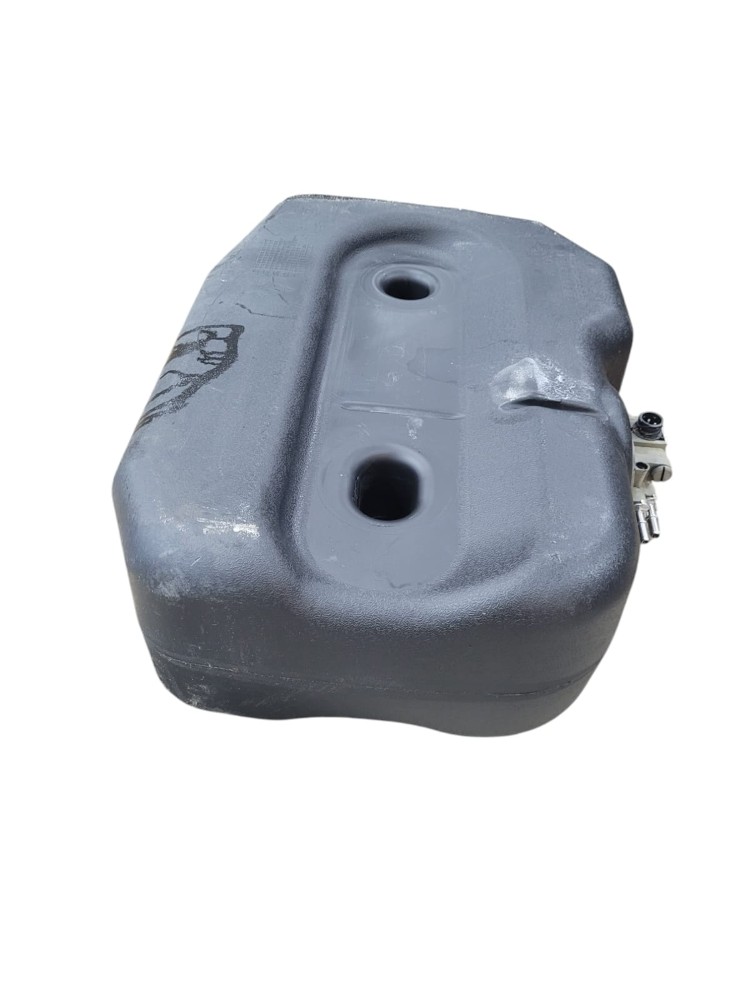 Tanque Arla 32l Com Boia Mb Atron 2015 2
