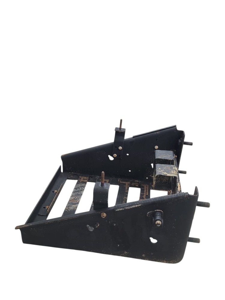 Suporte Caixa Bateria Mb Accelo 1016 2014 A152 5