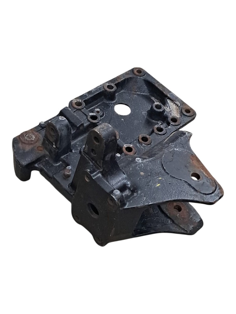 Suporte Dianteiro Chassi Volvo VMSuporte Dianteiro Chassi VM 2